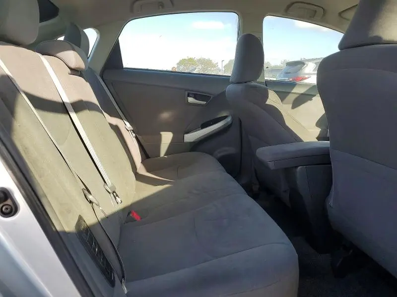 2010 TOYOTA PRIUS II  