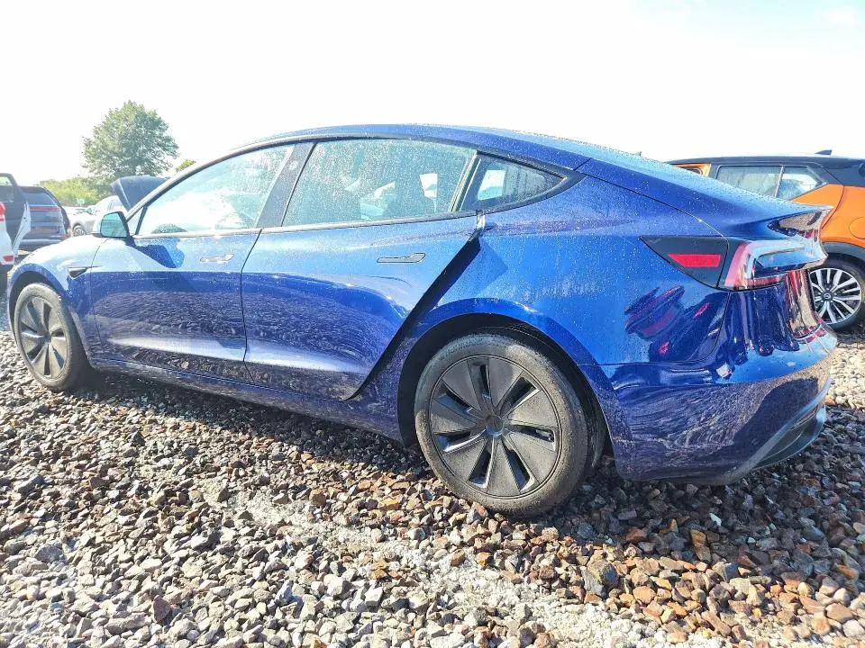 2024 TESLA MODEL 3   