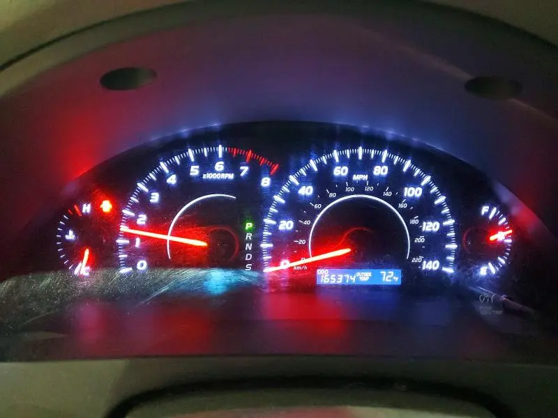 2010 TOYOTA CAMRY LE  