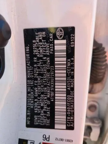 2017 TOYOTA CAMRY LE  