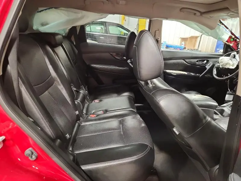 2017 NISSAN ROGUE SL  
