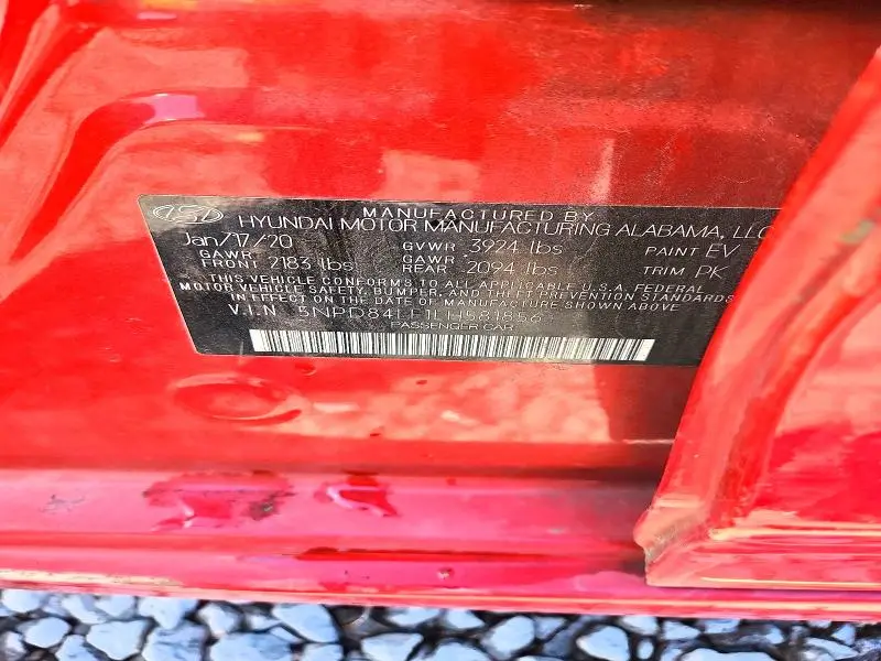 2020 HYUNDAI ELANTRA SEL  