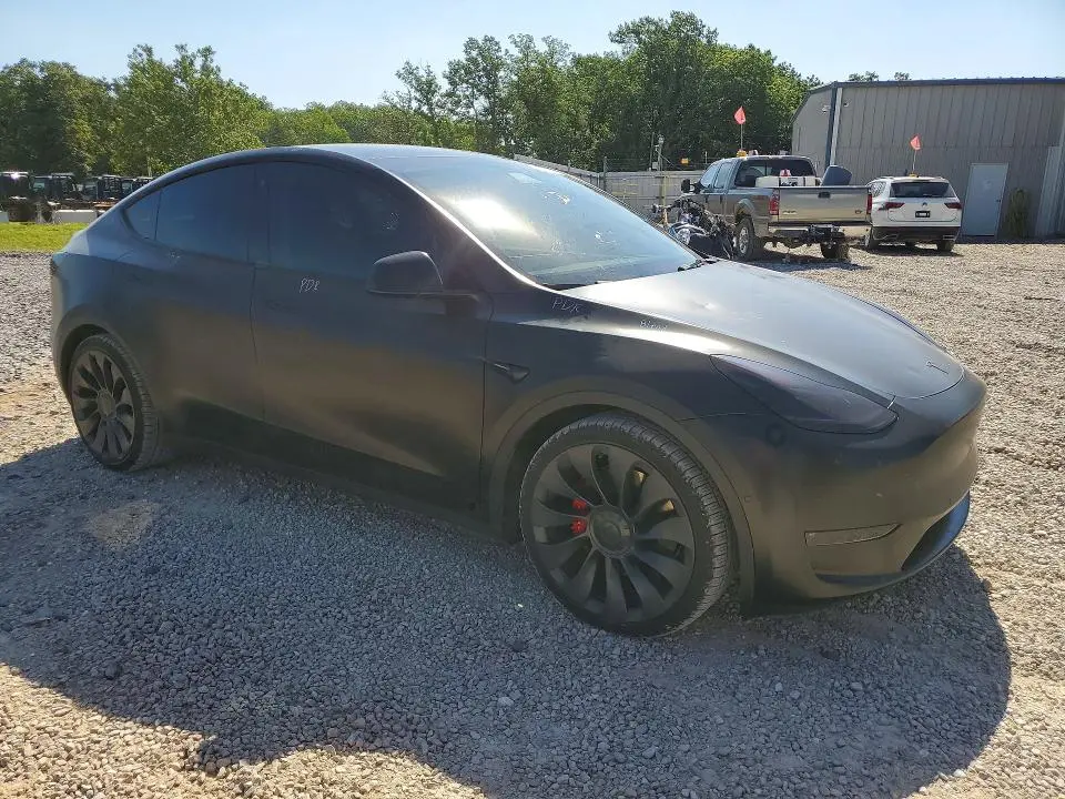 2021 TESLA MODEL Y   
