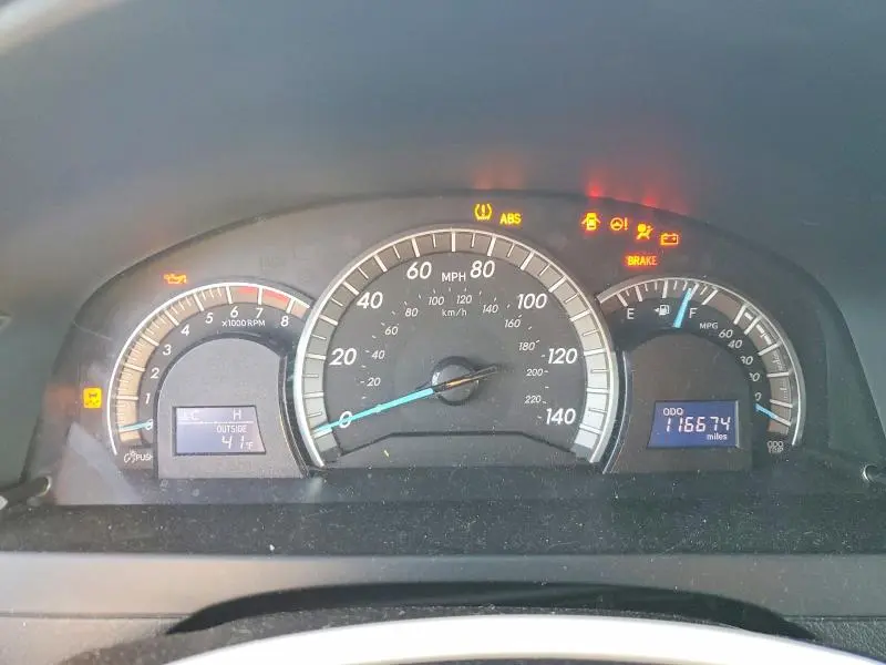 2012 TOYOTA CAMRY BASE  