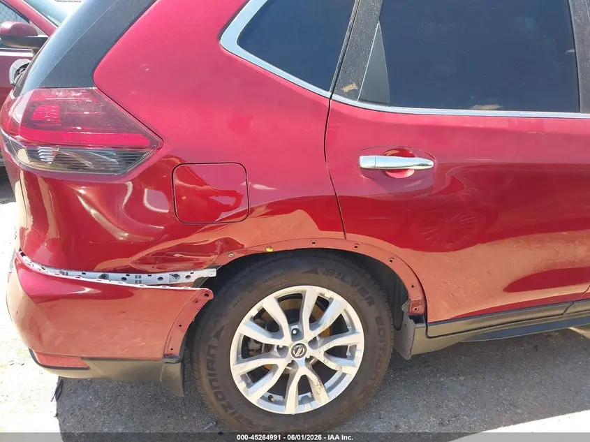 2018 NISSAN ROGUE SV