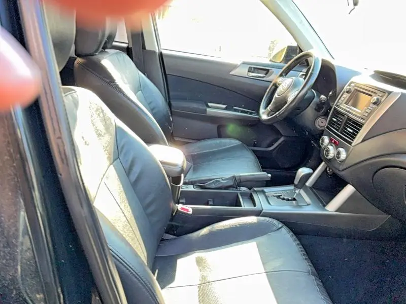 2013 SUBARU FORESTER LIMITED  