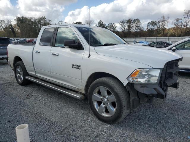 2015 RAM 1500 SLT