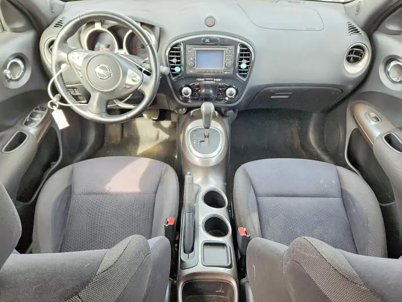2011 NISSAN JUKE S  