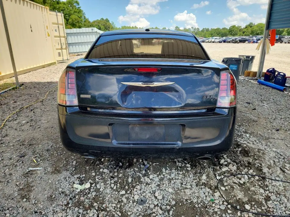 2013 CHRYSLER 300C VARVATOS  