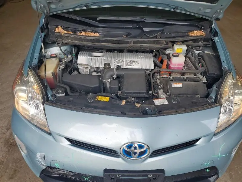 2015 TOYOTA PRIUS FOUR  