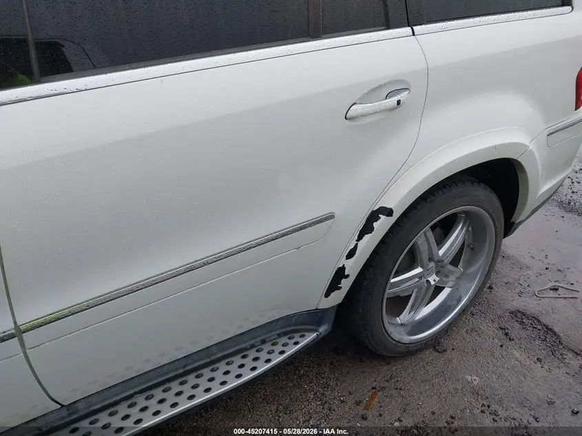 2010 MERCEDES-BENZ GL 550 4MATIC