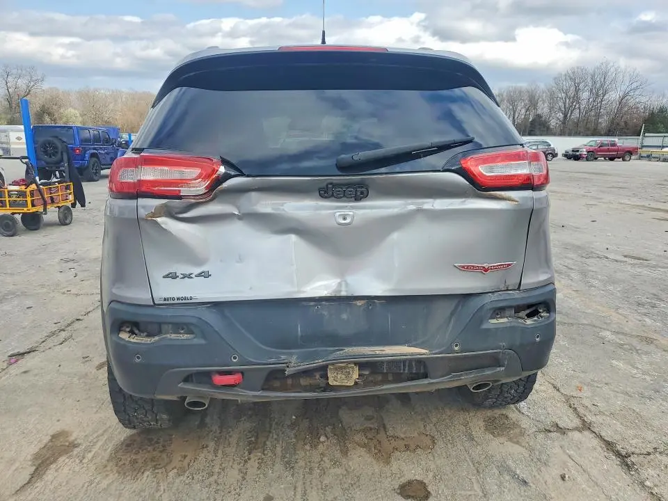 2015 JEEP CHEROKEE TRAILHAWK  