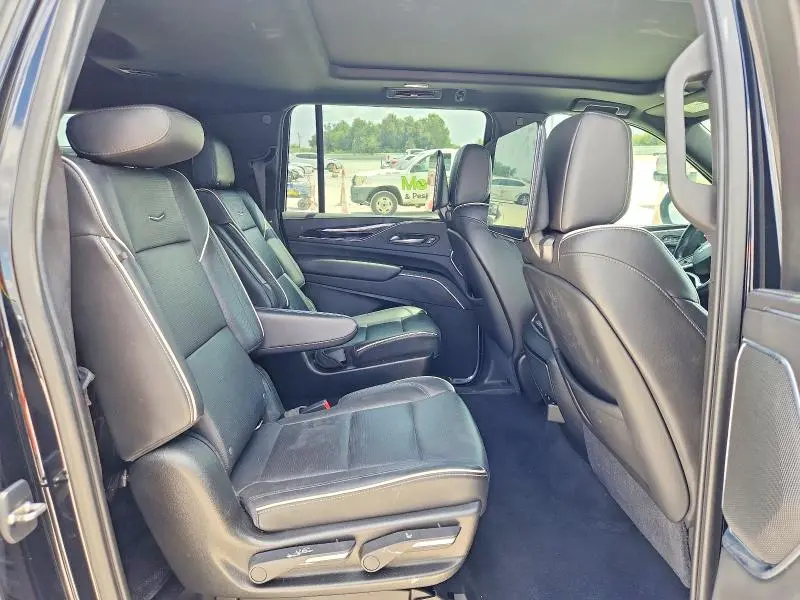 2021 CADILLAC ESCALADE ESV SPORT  