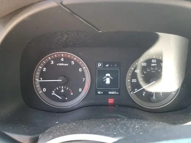 2018 HYUNDAI TUCSON SE  