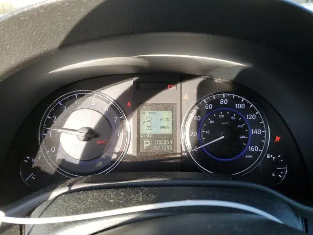 2010 INFINITI G37 BASE  