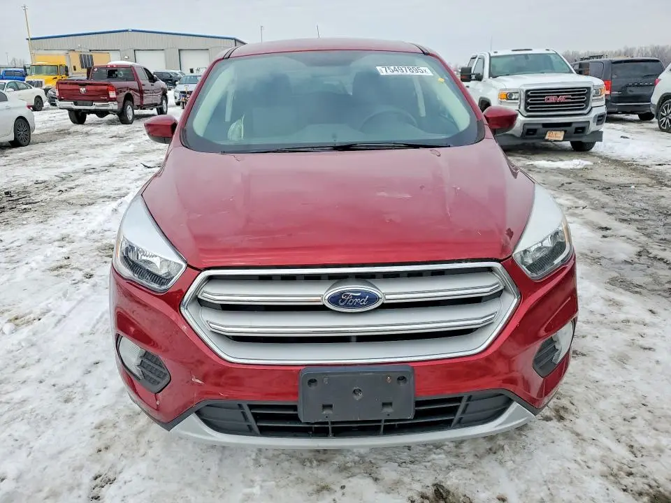 2019 FORD ESCAPE SE  