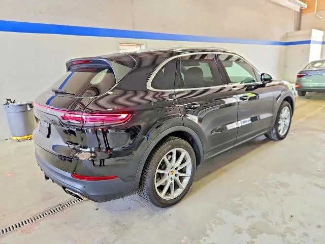 2023 PORSCHE CAYENNE   