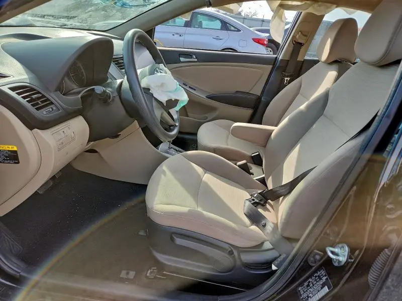 2015 HYUNDAI ACCENT GLS  