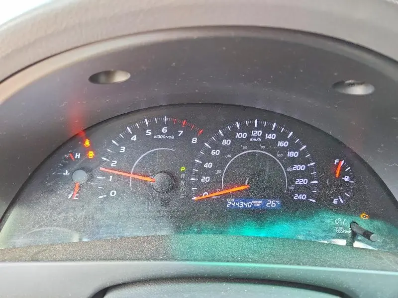 2010 TOYOTA CAMRY BASE  