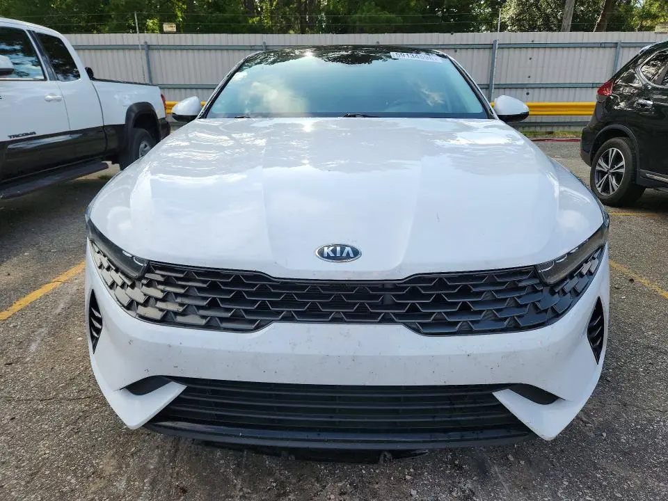2021 KIA K5 EX  