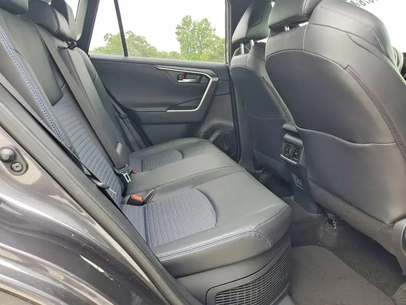2020 TOYOTA RAV4 XSE  