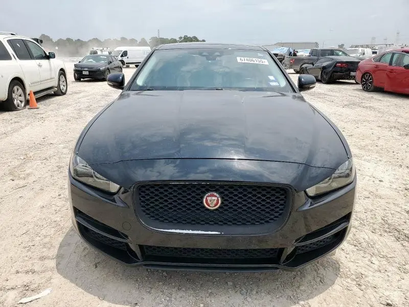 2019 JAGUAR XE   