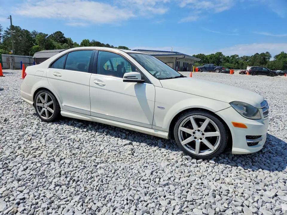 2012 MERCEDES-BENZ C 250  