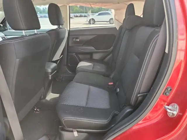 2016 MITSUBISHI OUTLANDER ES