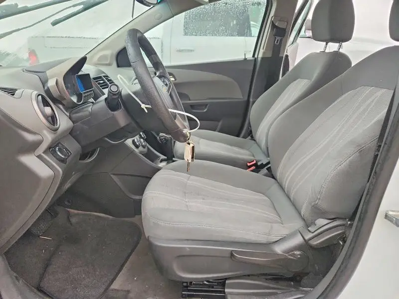 2015 CHEVROLET SONIC LT  