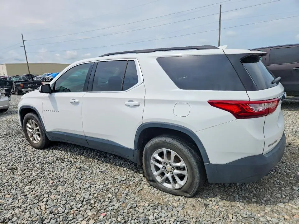 2020 CHEVROLET TRAVERSE LT  