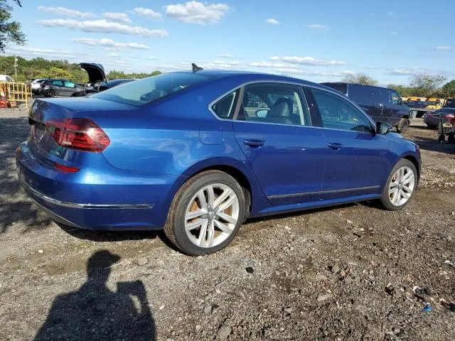 2017 VOLKSWAGEN PASSAT SE