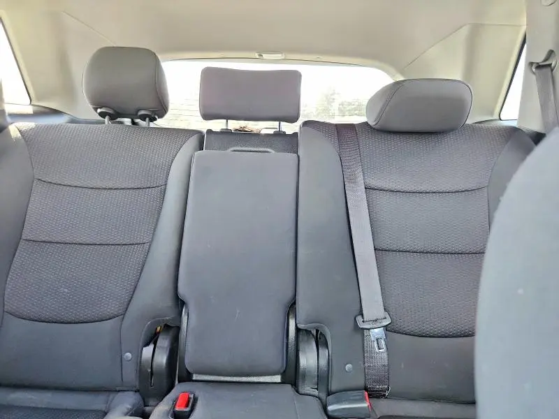 2011 KIA SORENTO LX  