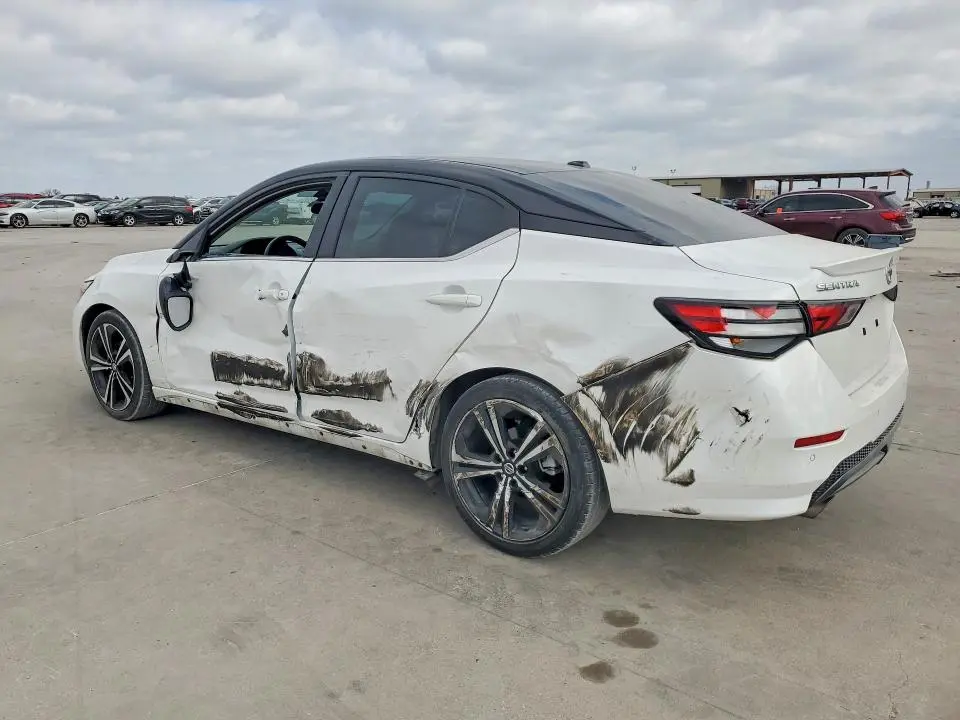 2023 NISSAN SENTRA SR  