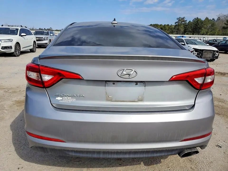 2016 HYUNDAI SONATA SE  