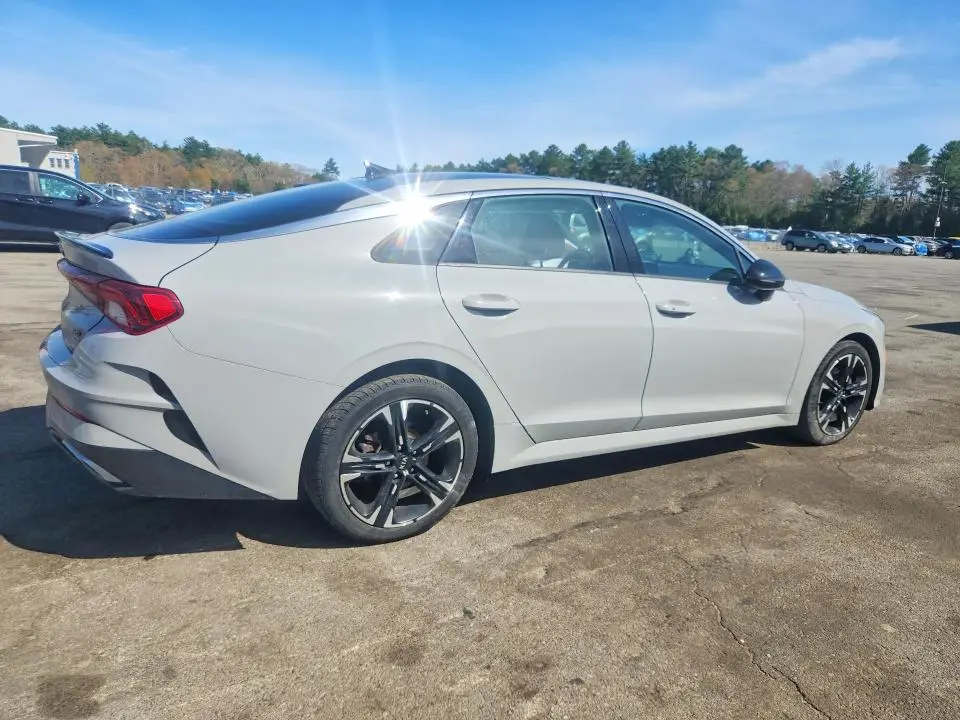 2021 KIA K5 GT LINE  