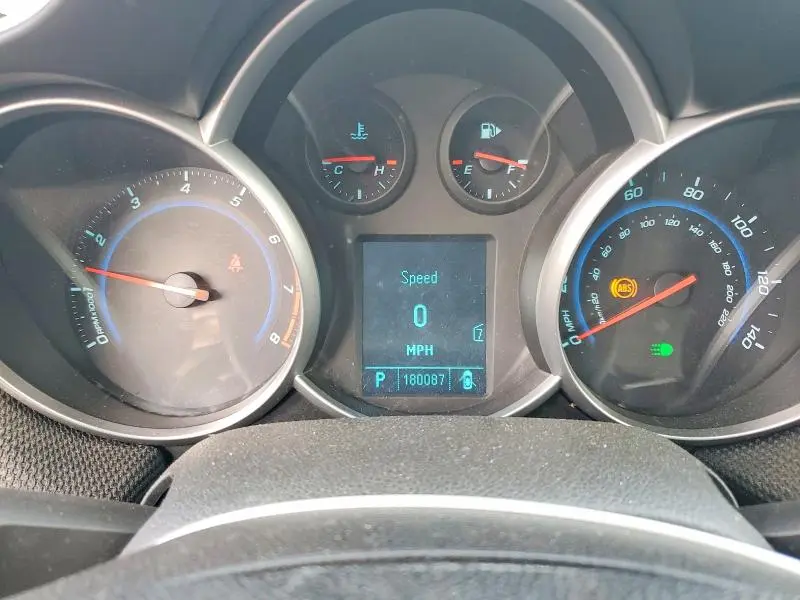 2011 CHEVROLET CRUZE LT  