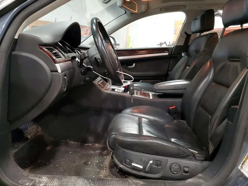 2010 AUDI A8 QUATTRO  