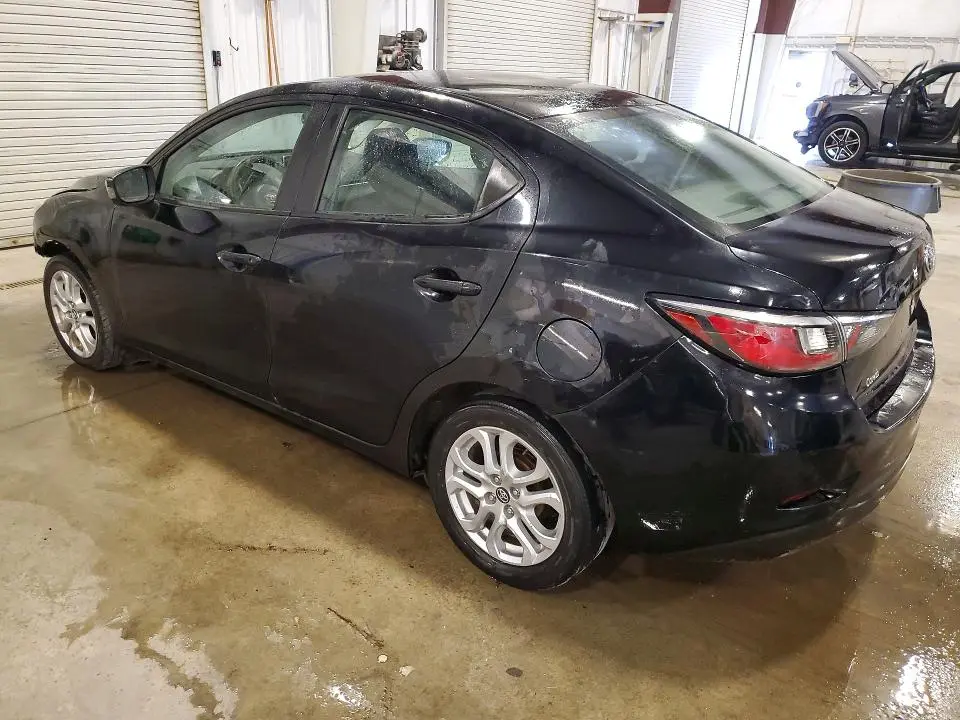 2017 TOYOTA YARIS IA BASE  