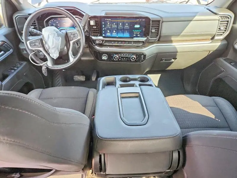 2022 CHEVROLET SILVERADO K1500 LT  