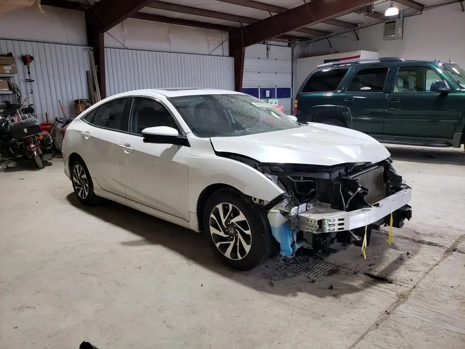 2017 HONDA CIVIC EX  