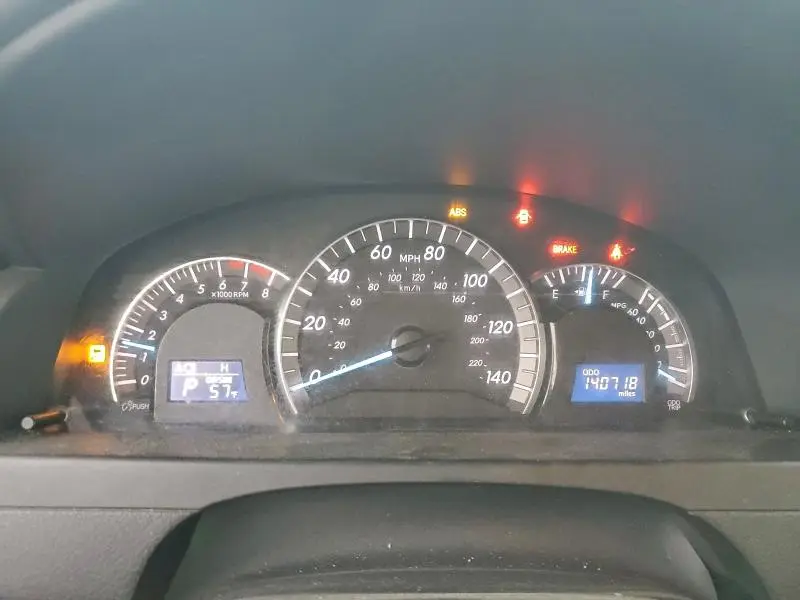 2012 TOYOTA CAMRY BASE  