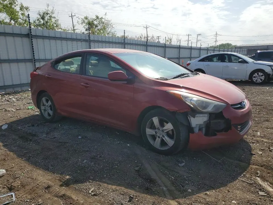 2011 HYUNDAI ELANTRA   
