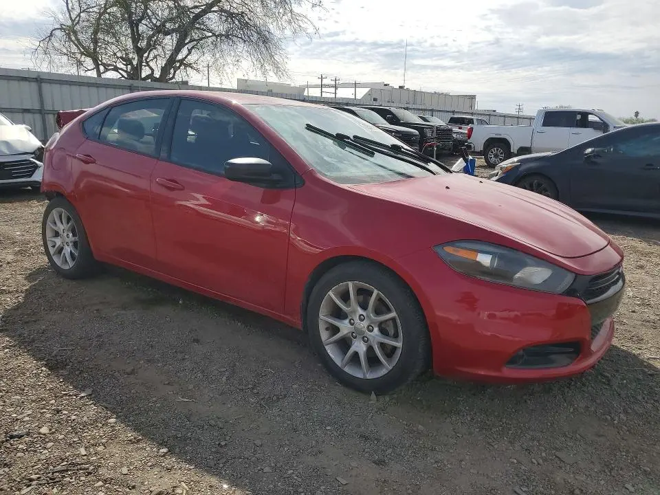 2015 DODGE DART SXT  