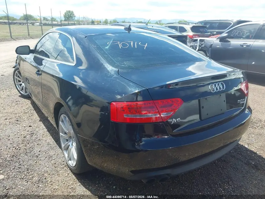 2011 AUDI A5 2.0T PREMIUM