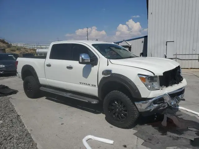 2016 NISSAN TITAN XD SL  