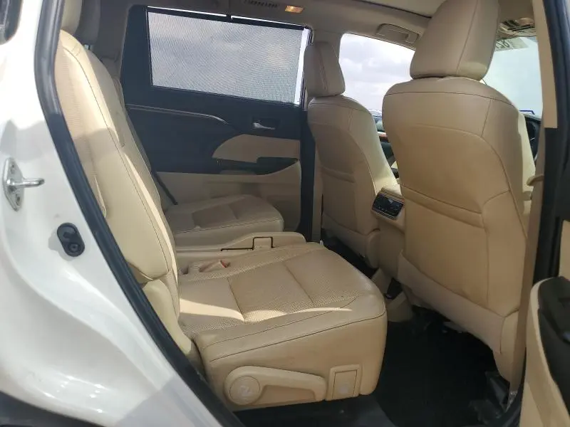 2019 TOYOTA HIGHLANDER LIMITED  