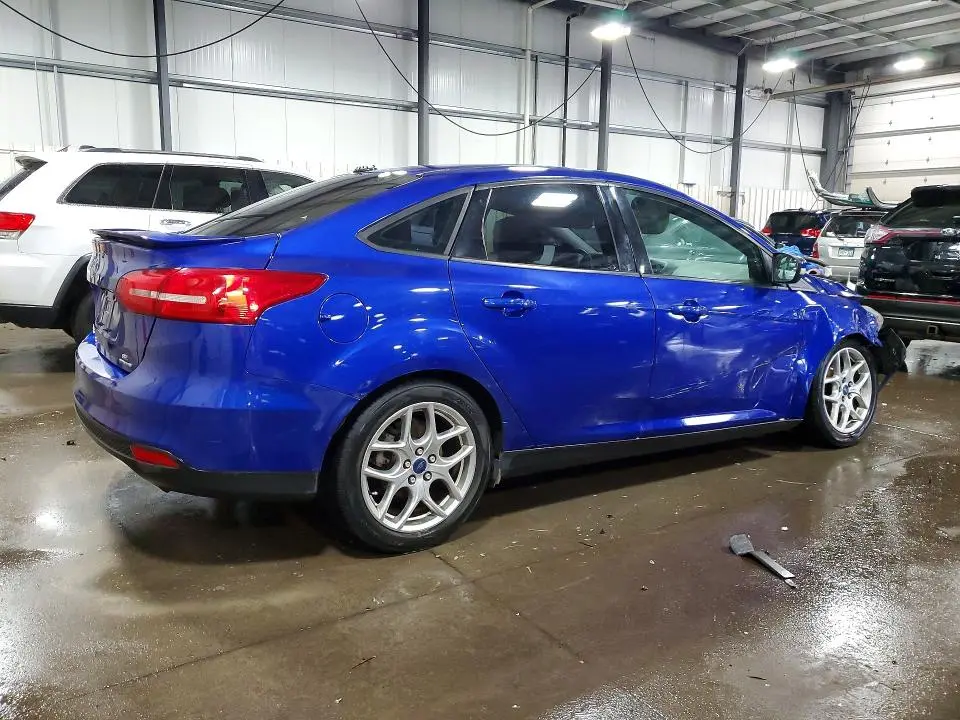 2015 FORD FOCUS SE  