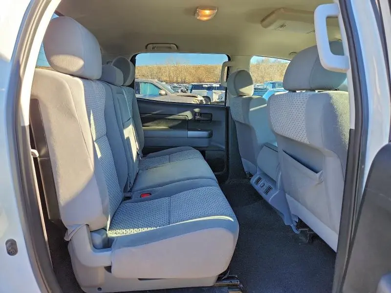 2012 TOYOTA TUNDRA CREWMAX SR5  