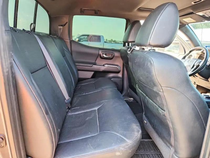 2019 TOYOTA TACOMA TRD SPORT  