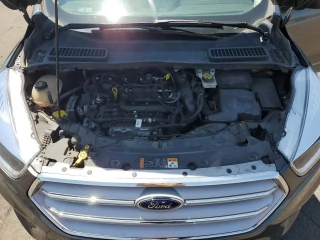 2019 FORD ESCAPE SE